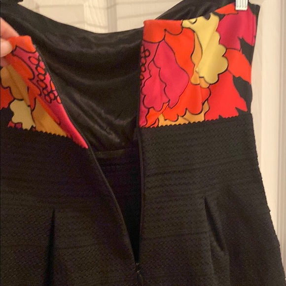 New York & Company Black Stretch Garment - Picture 7 of 9